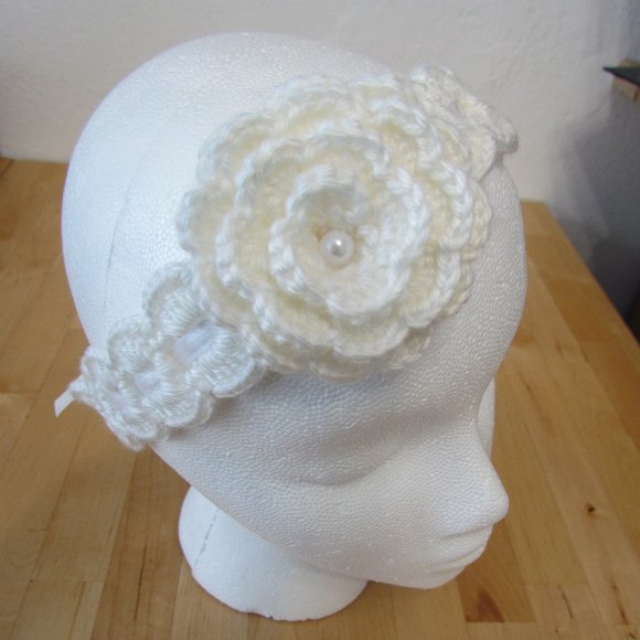 Taller de ABU White Handmade headband (crochet) - Picture 1 of 16